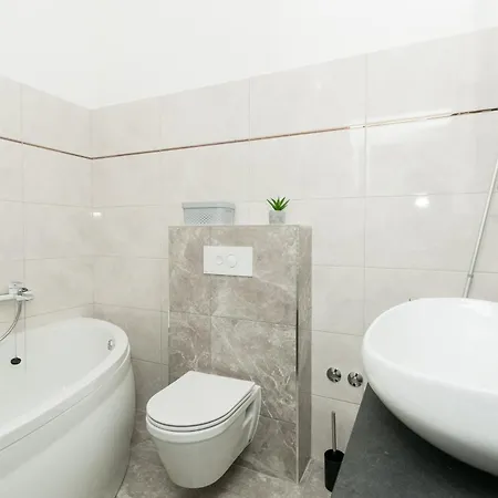Holiday home Family Friendly House With A Swimming Pool Plano, - 23937