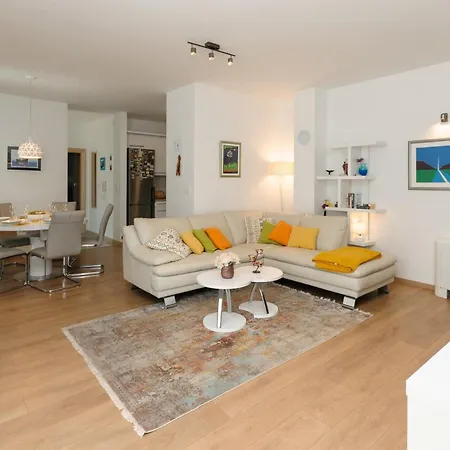 Family Friendly House With A Swimming Pool Plano, - 23937 Holiday home Trogir