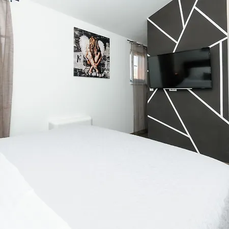 Nyaraló Family Friendly House With A Swimming Pool Plano, - 23937 Trogir