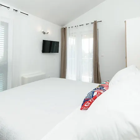 Family Friendly House With A Swimming Pool Plano, - 23937 * Trogir